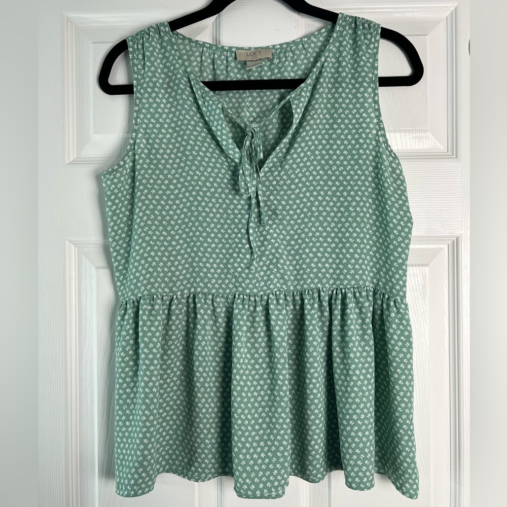 LOFT Mint Green Floral Sleeveless Top S